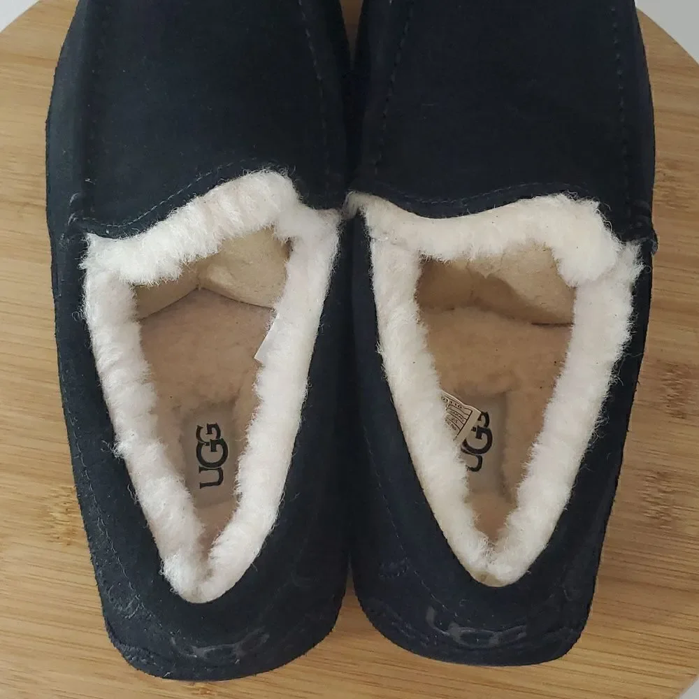 UGG Ascot Slipper Black Suede Wool Comfort Loafer Men's US 8 NIB